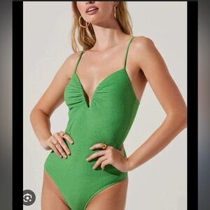 Astr The Label Fia Green Textured One-Piece Swimsuit